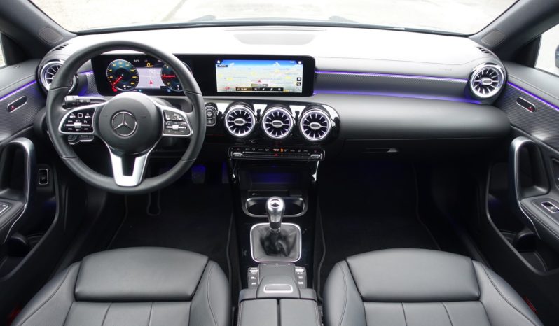 MERCEDES CLASSE CLA 180D SHOOTING BRAKE complet