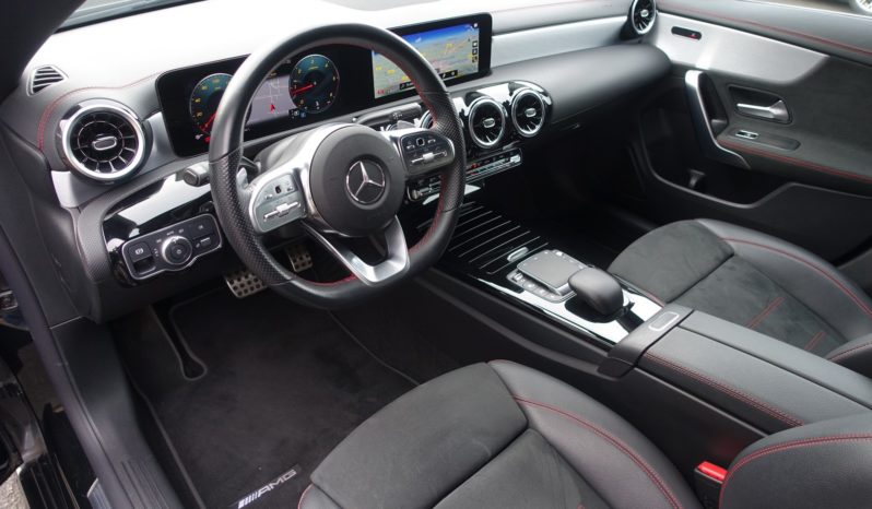 MERCEDES CLASSE CLA 200D 8G-DCT SHOOTING BRAKE 150 CH AMG-LINE complet