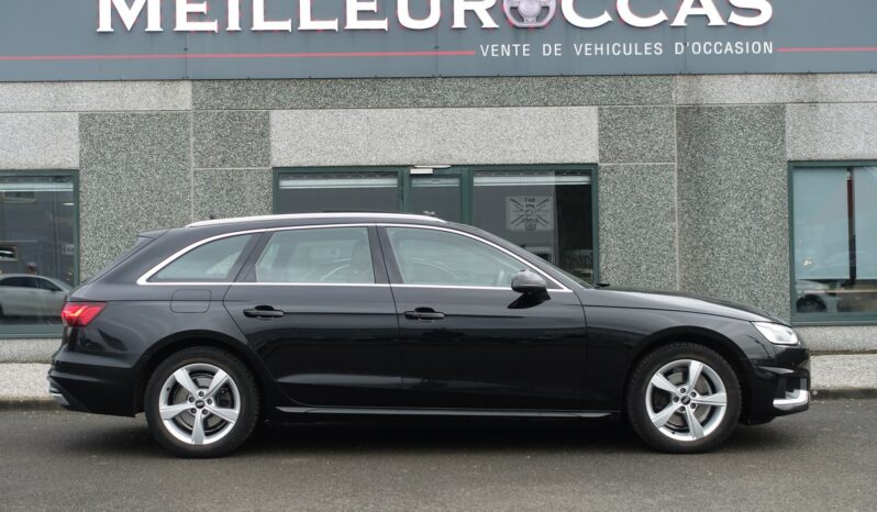 AUDI A4 AVANT 35 TFSI 150 CH MHEV S-TRONIC complet