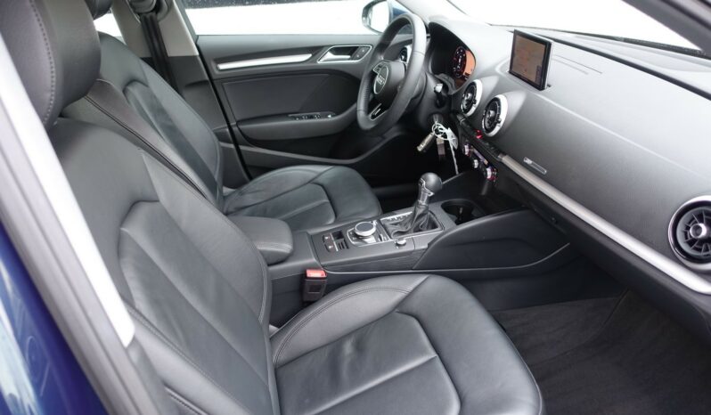 AUDI A3 SPORTBACK 30 TDI S-TRONIC complet