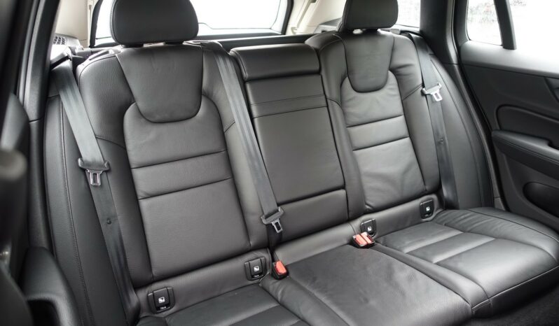 VOLVO V 60 D3 2.0 L GEARTRONIC 150CH MOMENTUM complet