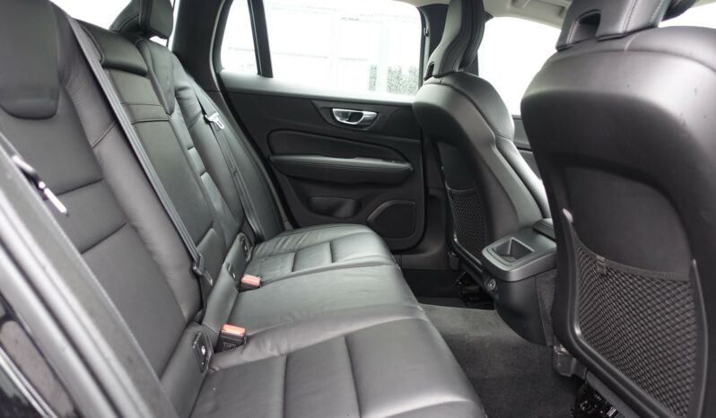 VOLVO V 60 D3 2.0 L GEARTRONIC 150CH MOMENTUM complet