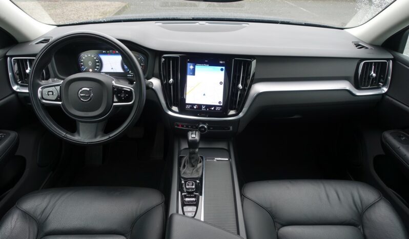 VOLVO V 60 D3 2.0 L GEARTRONIC 150CH MOMENTUM complet