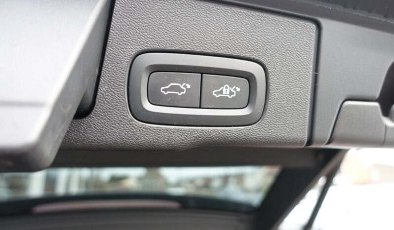 VOLVO XC 60 D4 2.0 L GEARTRONIC 163CH MOMENTUM complet