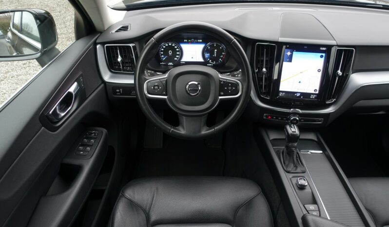 VOLVO XC 60 D4 2.0 L GEARTRONIC 163CH MOMENTUM complet