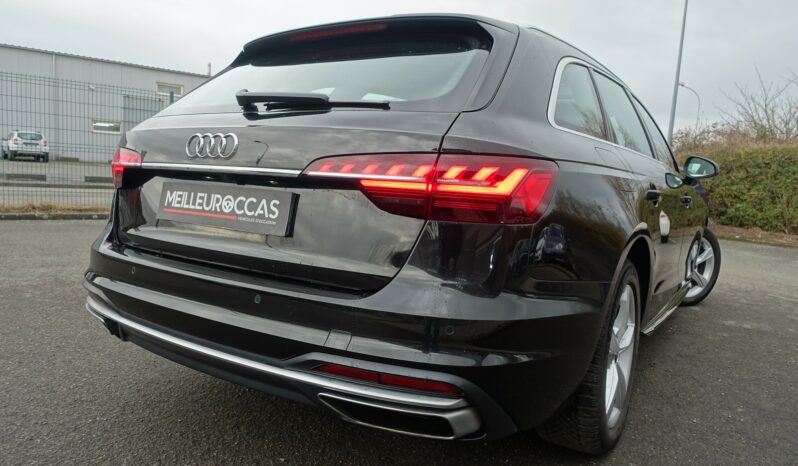 AUDI A4 AVANT 35 TFSI 150 CH MHEV S-TRONIC complet