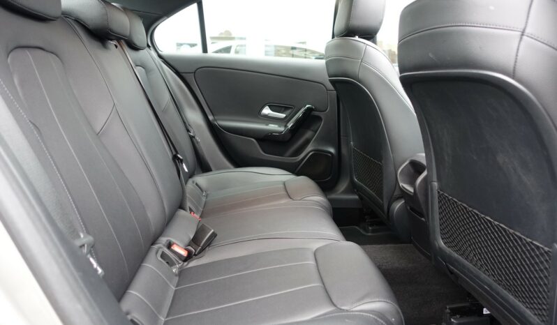 NOUVELLE MERCEDES CLASSE A BERLINE 180d 7G-DCT complet