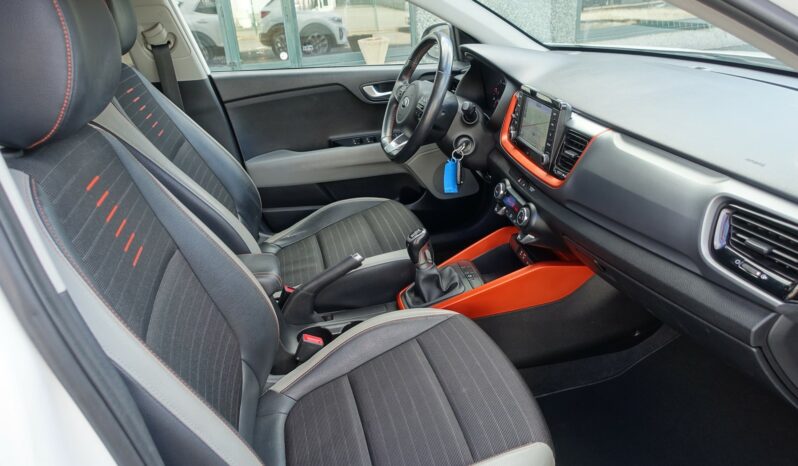KIA STONIC 1.6L CRDI 110 CH complet
