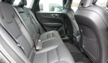 VOLVO XC 60 D4 2.0 L GEARTRONIC 190CH R-DESIGN complet
