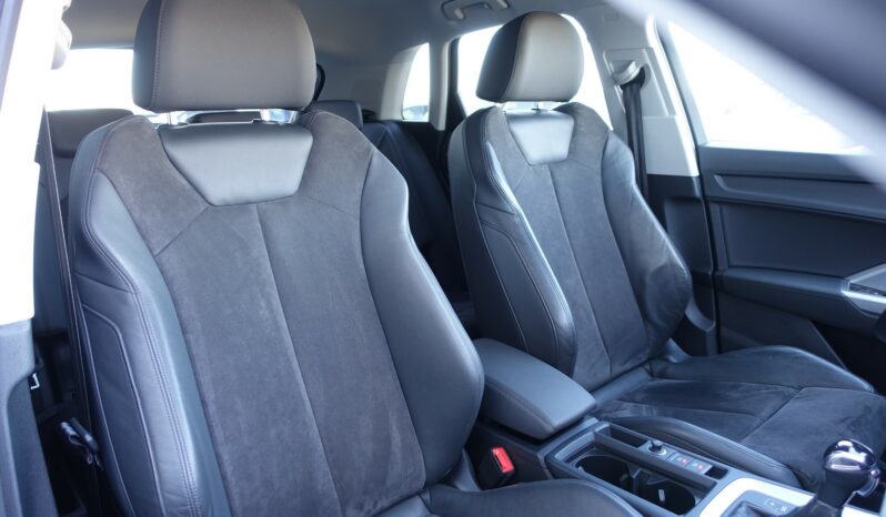 AUDI Q3 35 TDI 150 CH S-TRONIC complet