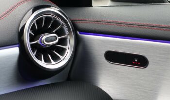 NOUVELLE MERCEDES CLA SHOOTING BRAKE 180 7G-DCT AMG-LINE complet