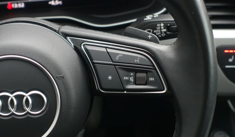 AUDI A4 AVANT 35 TFSI MHEV 150 CH S-TRONIC complet