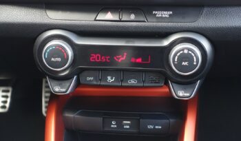 KIA STONIC 1.6L CRDI 110 CH complet