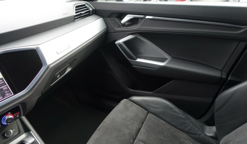 AUDI Q3 35 TDI 150 CH S-TRONIC S-LINE complet