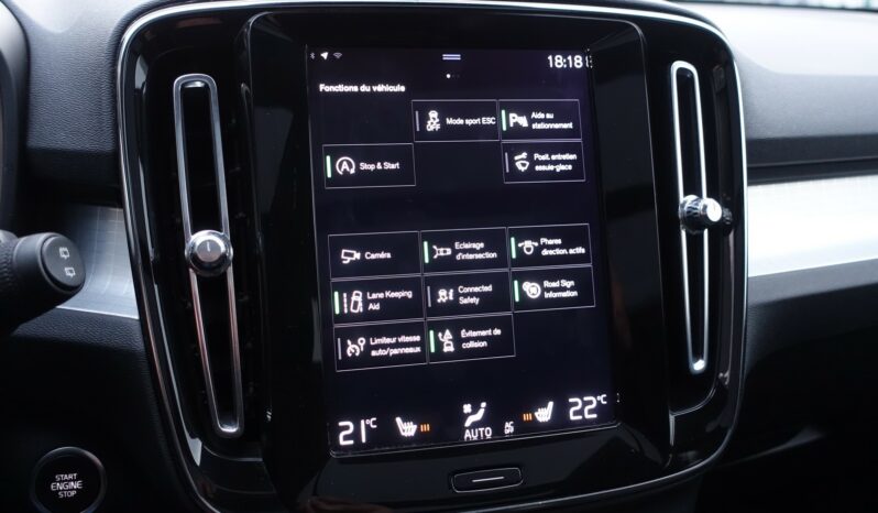 VOLVO XC 40 D3 2.0 L GEARTRONIC 150CH MOMENTUM complet