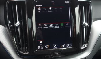 VOLVO XC 60 D4 2.0 L GEARTRONIC 190CH R-DESIGN complet