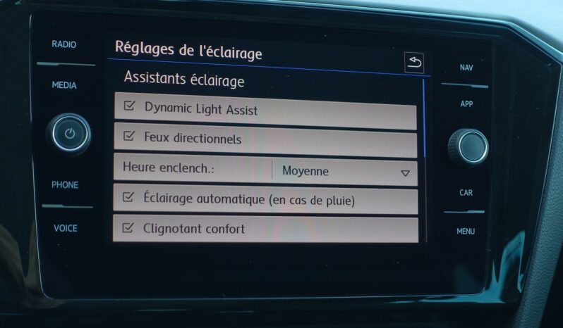 VOLKSWAGEN PASSAT SW 218 CH GTE HYBRIDE RECHARGEABLE DSG complet