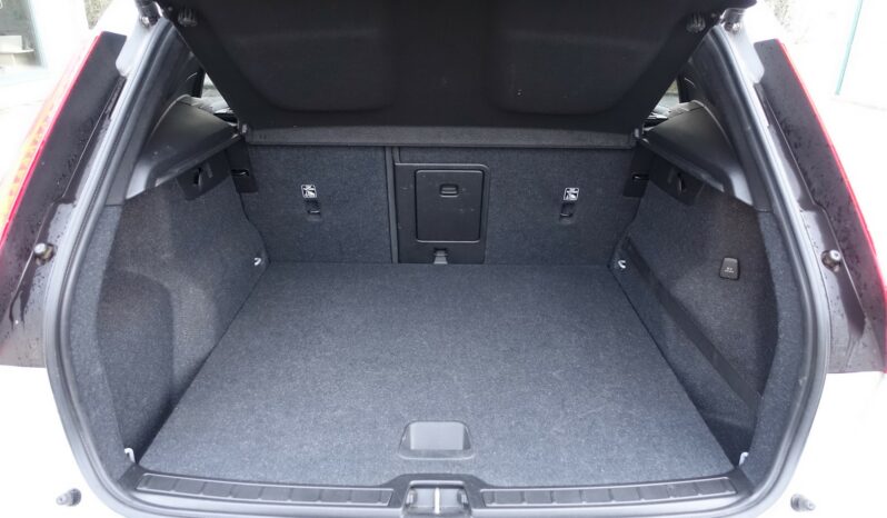 VOLVO XC 40 D3 2.0 L GEARTRONIC 150CH MOMENTUM complet