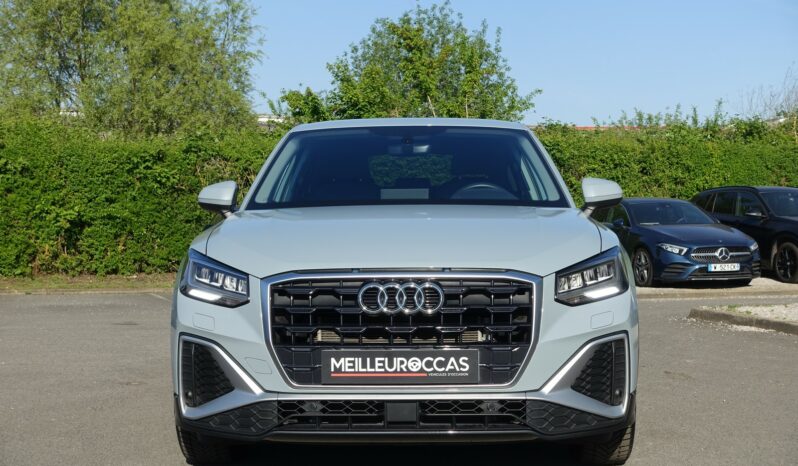 AUDI Q2 35 TFSI 150 CH S-TRONIC S-LINE complet