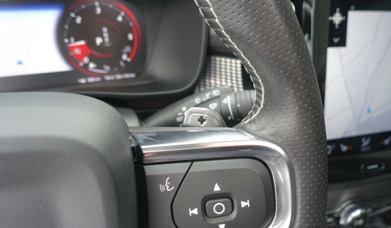VOLVO XC 40 D3 GEARTRONIC 150CH R-DESIGN complet