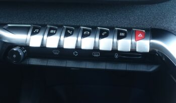 PEUGEOT 3008 1.5 L BLUEHDI 130 CH ALLURE complet