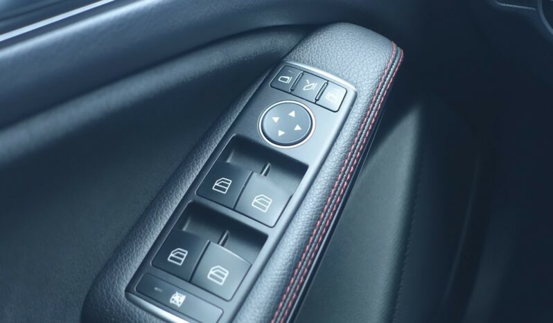 MERCEDES CLASSE A 200 D 7G-DCT PHASE 2 AMG-LINE complet
