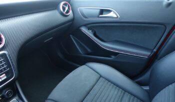 MERCEDES CLASSE A 200 D 7G-DCT PHASE 2 AMG-LINE complet