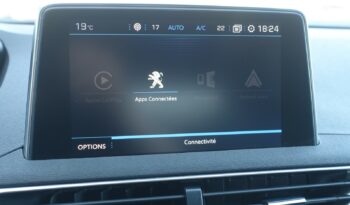 PEUGEOT 3008 1.5 L BLUEHDI 130 CH ALLURE complet