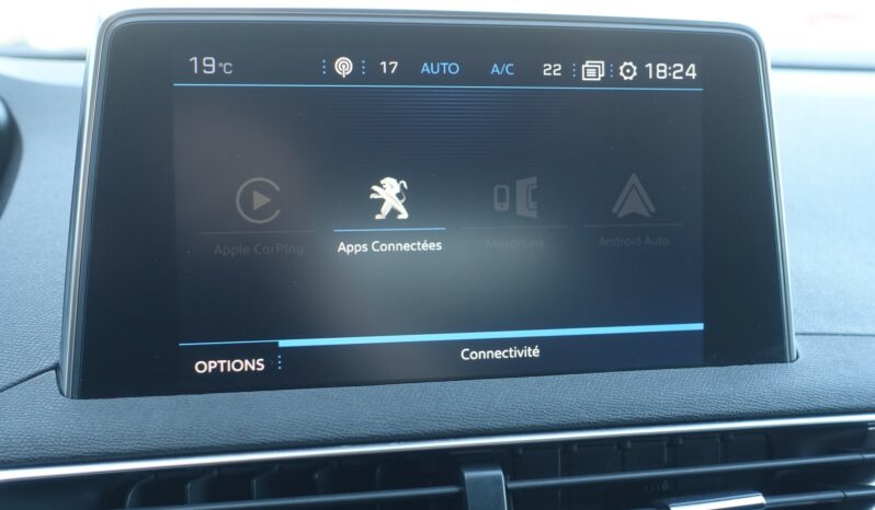 PEUGEOT 3008 1.5 L BLUEHDI 130 CH ALLURE complet