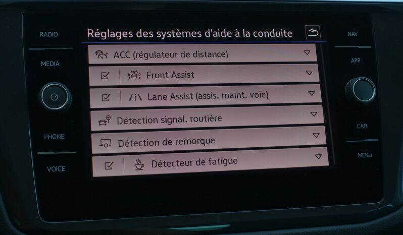 VOLKSWAGEN TIGUAN 2.0L TDI 150CH DSG ELEGANCE complet