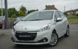 PEUGEOT 208 1.6L HDI PHASE 2 100 CH  ALLURE