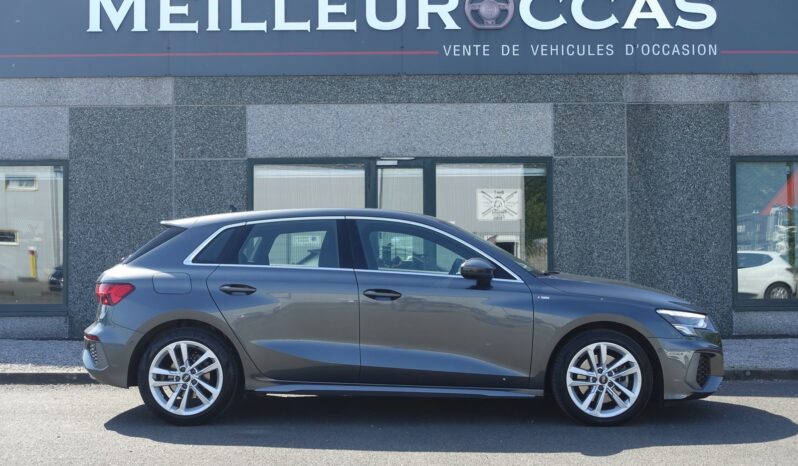 AUDI A3 SPORTBACK 30 TFSI S-LINE complet