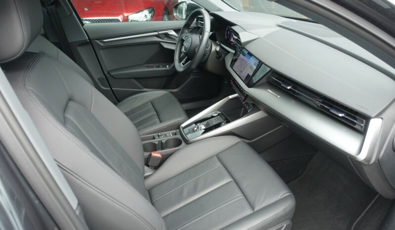 AUDI A3 35 TDI SPORTBACK S-TRONIC 150 CH complet