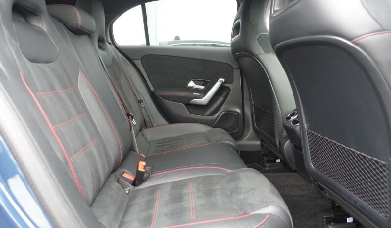MERCEDES CLASSE A 180d 7G-DCT 116 CH complet