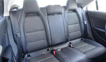 MERCEDES CLASSE CLA 180 CDI BERLINE complet