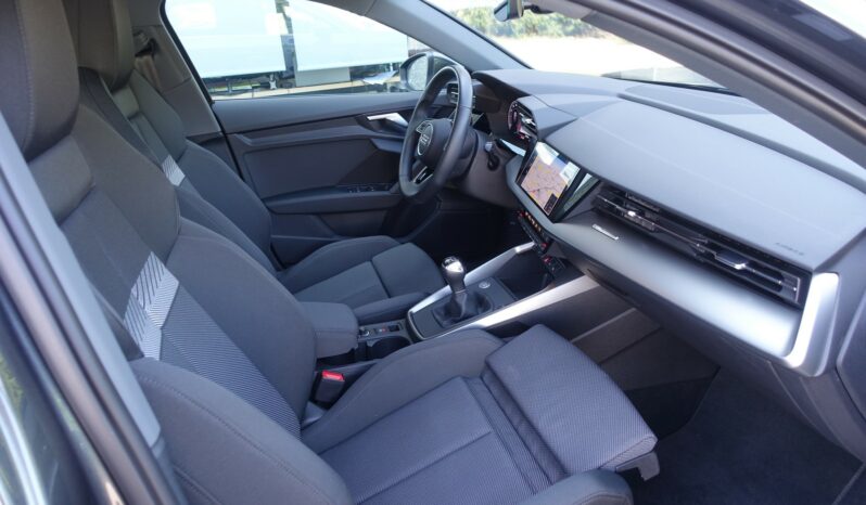 AUDI A3 SPORTBACK 30 TFSI S-LINE complet