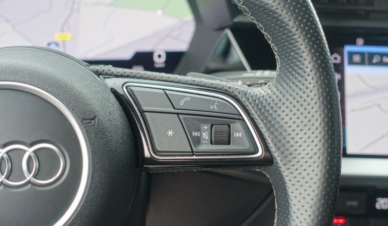 AUDI A3 30 TDI SPORTBACK S-TRONIC 116 CH S-LINE complet