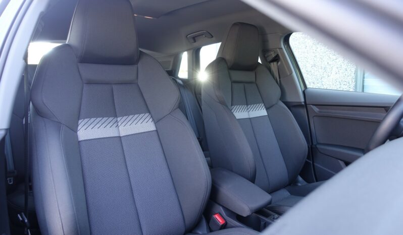 AUDI A3 SPORTBACK 30 TFSI S-LINE complet