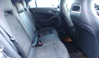 MERCEDES CLASSE A 200 D PHASE 2 AMG-LINE complet