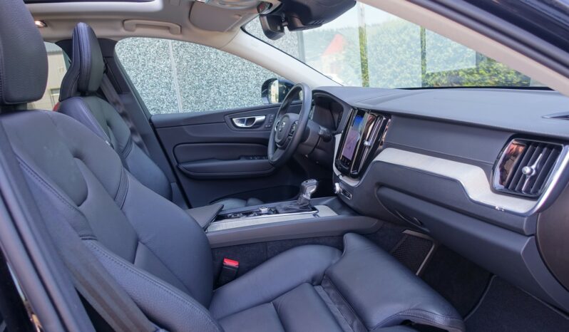 VOLVO XC 60 D4 2.0 L GEARTRONIC 163CH INSCRIPTION complet