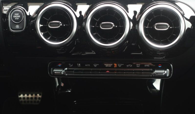 MERCEDES CLASSE A 180d 7G-DCT 116 CH complet