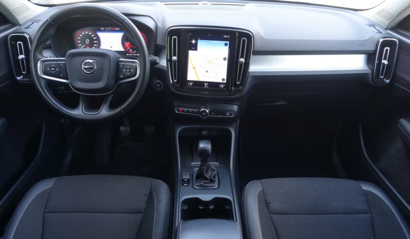 VOLVO XC 40 D3 2.0 L 150CH MOMENTUM complet