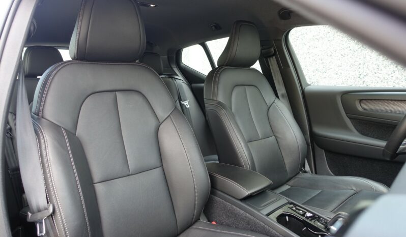 VOLVO XC 40 D3 GEARTRONIC 150CH R-DESIGN complet