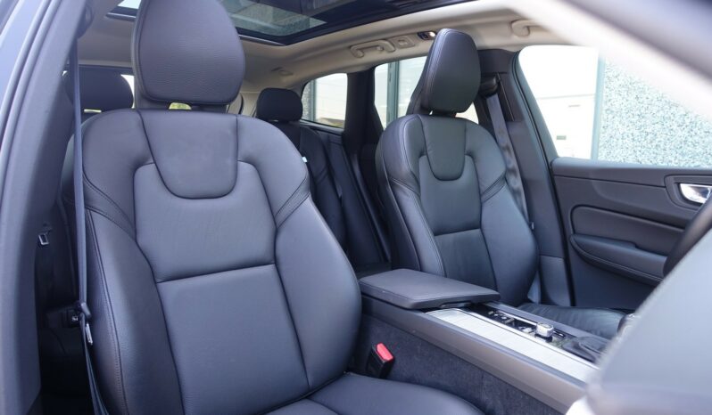 VOLVO XC 60 D4 2.0 L GEARTRONIC 163CH INSCRIPTION complet