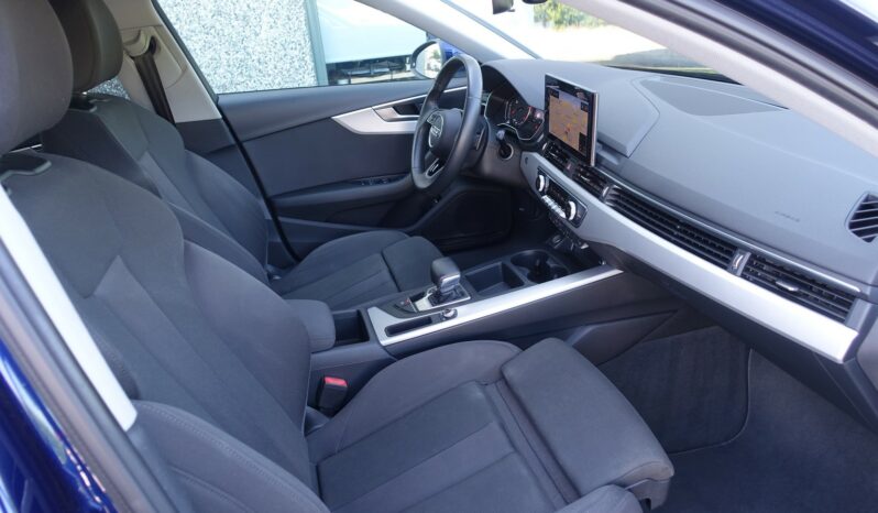 AUDI A4 AVANT 35 TDI MHEV S-TRONIC 163 CH complet