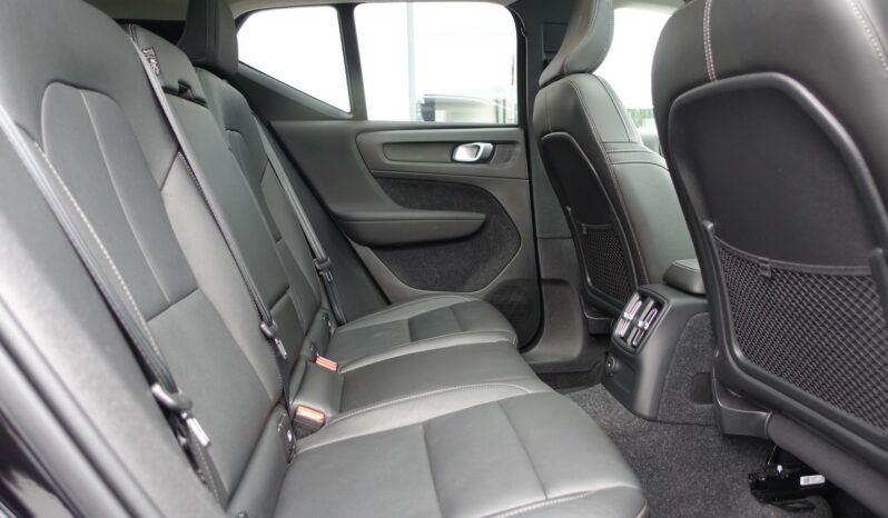 VOLVO XC 40 T4 HYBRIDE RECHARGEABLE GEARTRONIC 211 CH INSCRIPTION complet
