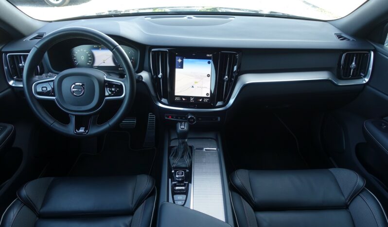 VOLVO V 60 D3 2.0 L GEARTRONIC 150CH  R-DESIGN complet