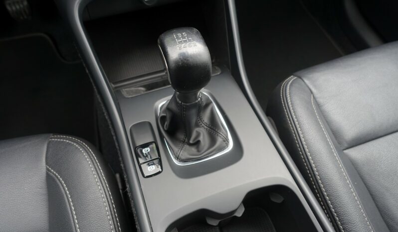 VOLVO XC 40 D3 2.0 L 150CH KINETIC complet
