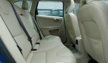 VOLVO XC 60 2.0L D4 FWD 190 CH complet