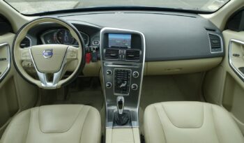 VOLVO XC 60 2.0L D4 FWD 190 CH complet